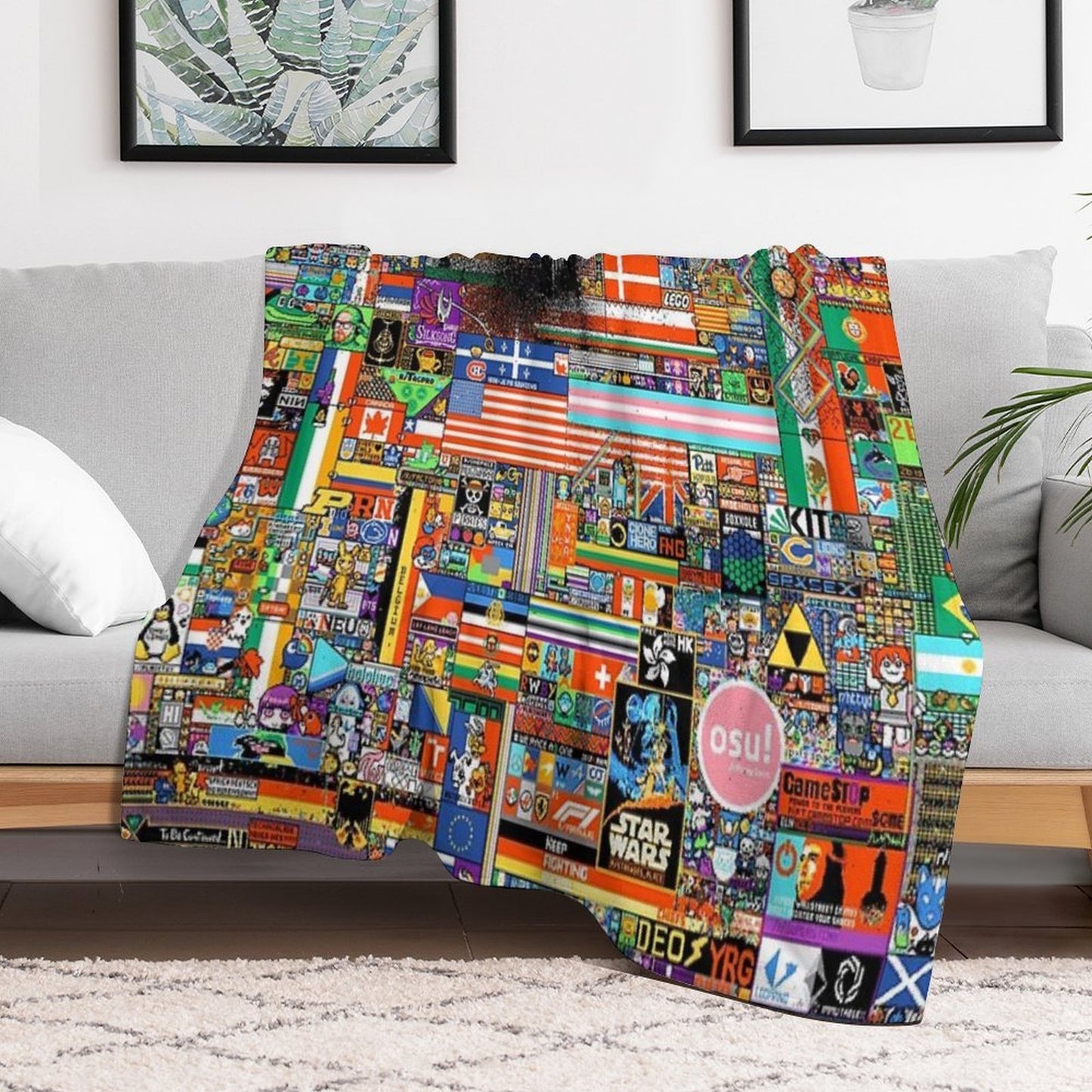 Rplace Reddit 2022 12K All-season Throw Blanket