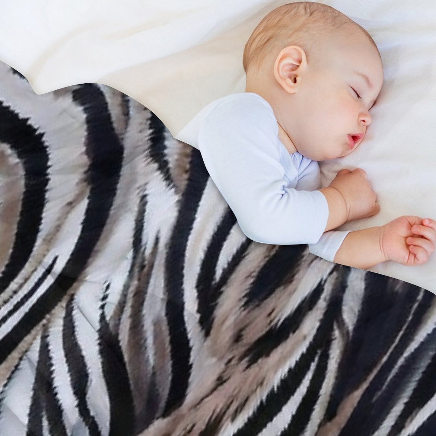 Pattern 5 Compact Throw Blanket