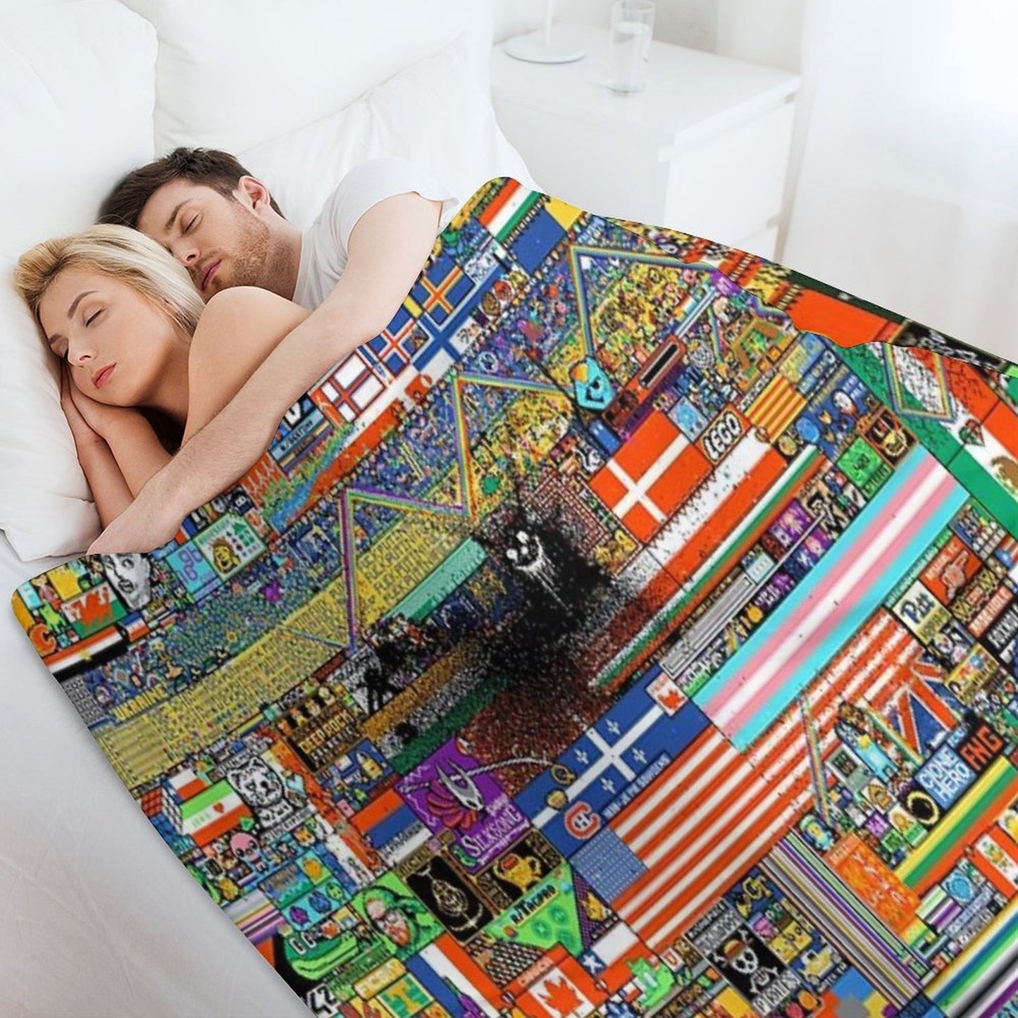 Rplace Reddit 2022 12K All-season Throw Blanket