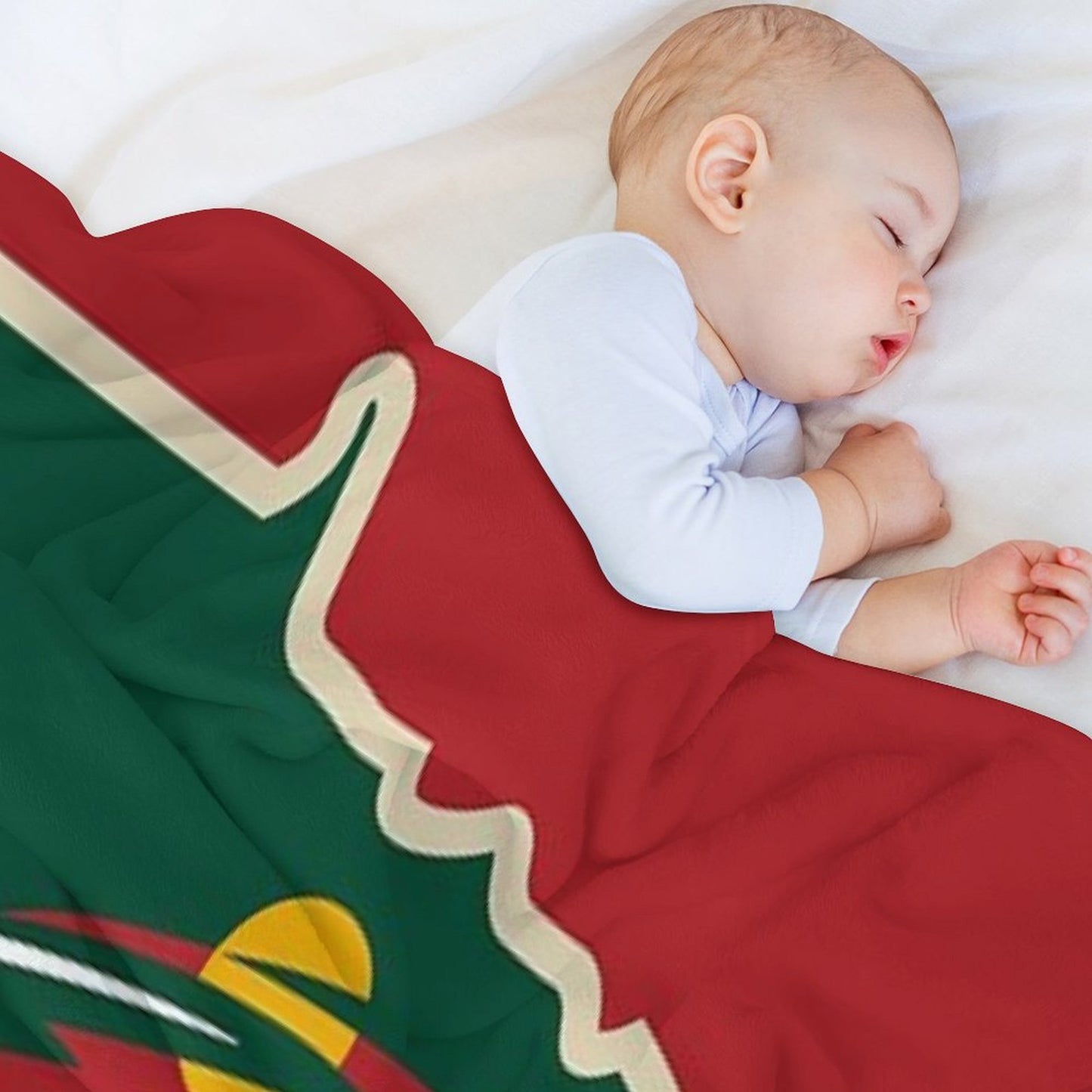 MN Wild Outline Eco-conscious Throw Blanket