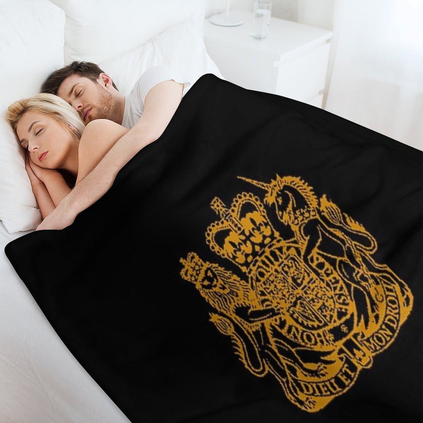 Elizabeth II Royal Coat of Arms Emblem Wrinkle-free Throw Blanket