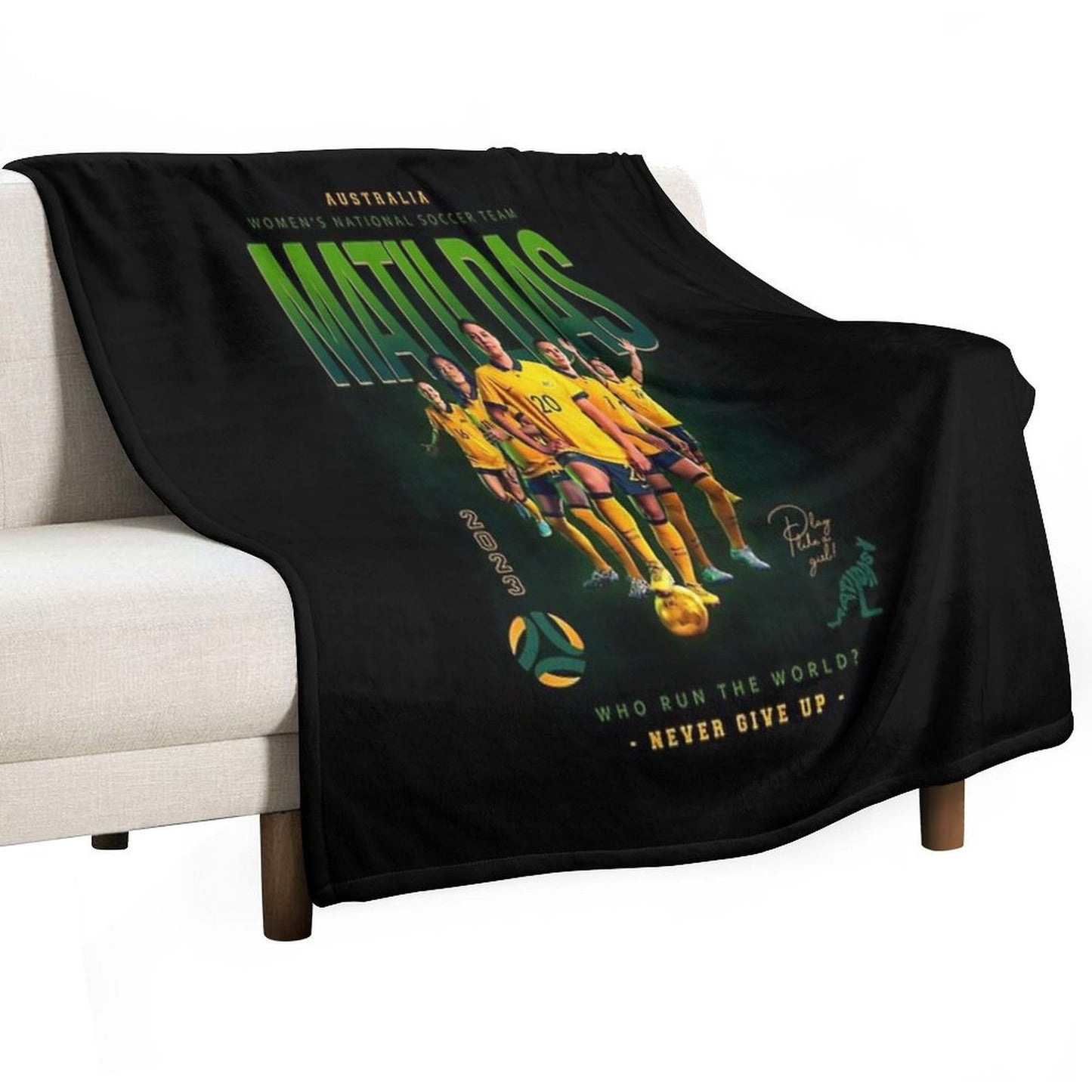 Matildas Velvety-soft Throw Blanket