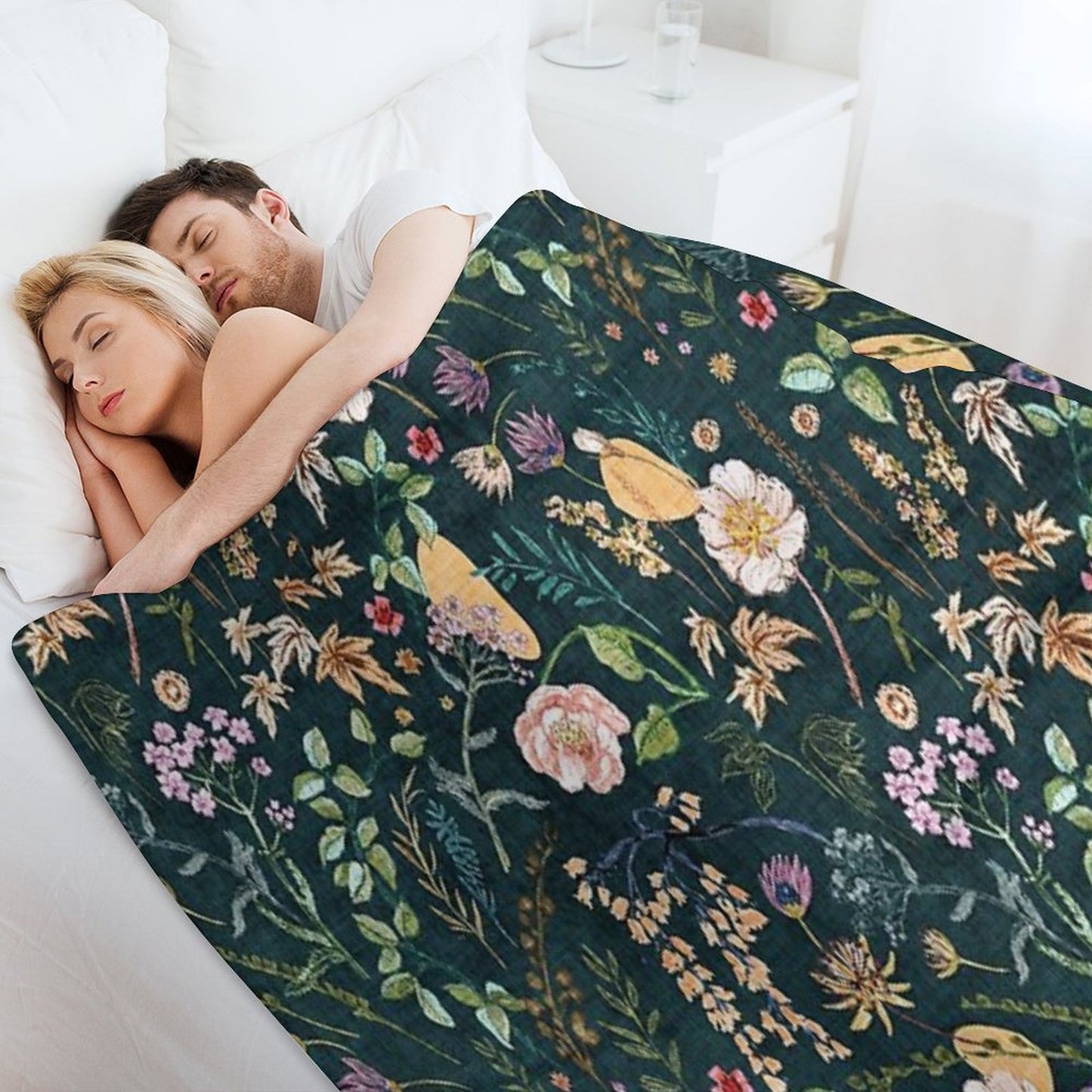 Hana Floral (teal) Machine-washable Throw Blanket