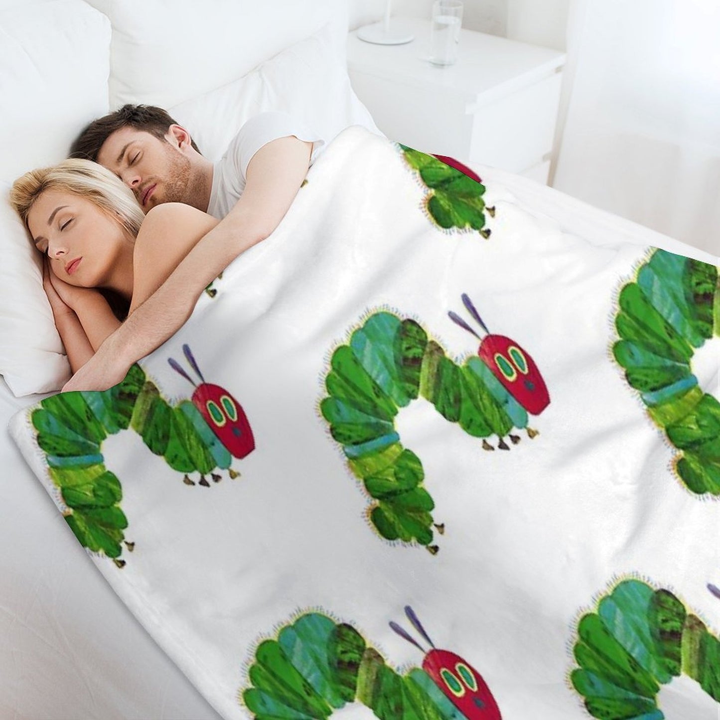 The Very Hungry Caterpillar Machine-washable Throw Blanket