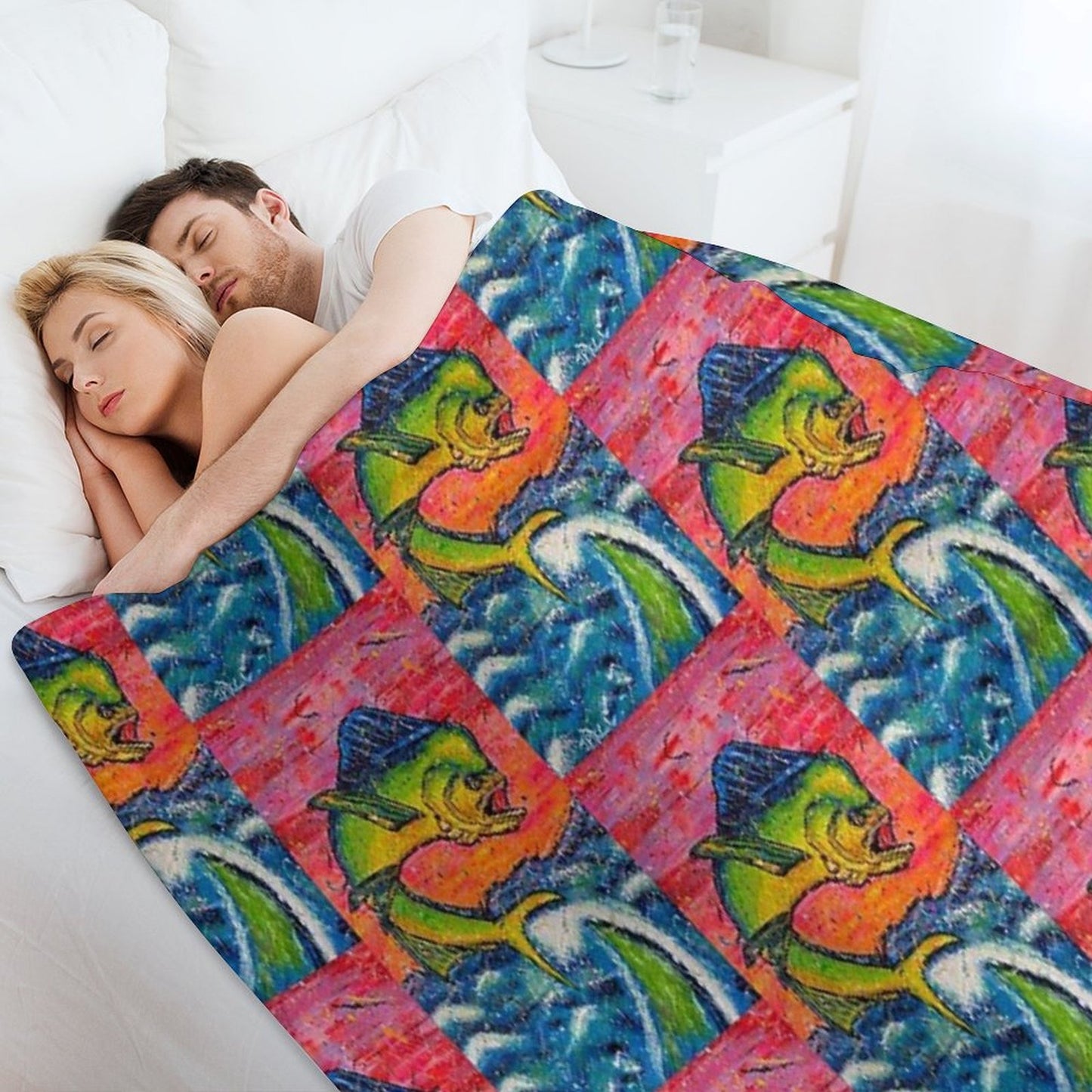 Free Mahi-mahi Comfort Throw Blanket