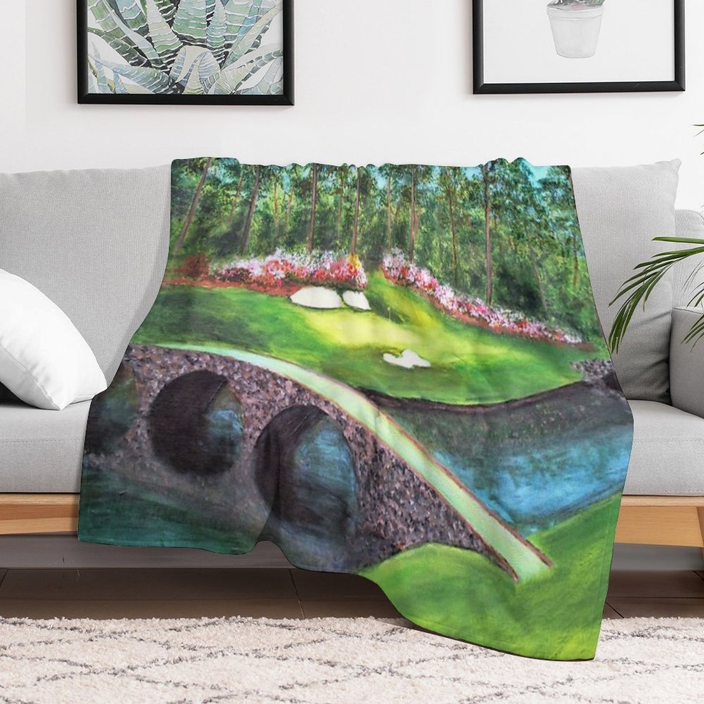 12th Hole At Augusta National Golden Bell Lightweight Throw Blanket