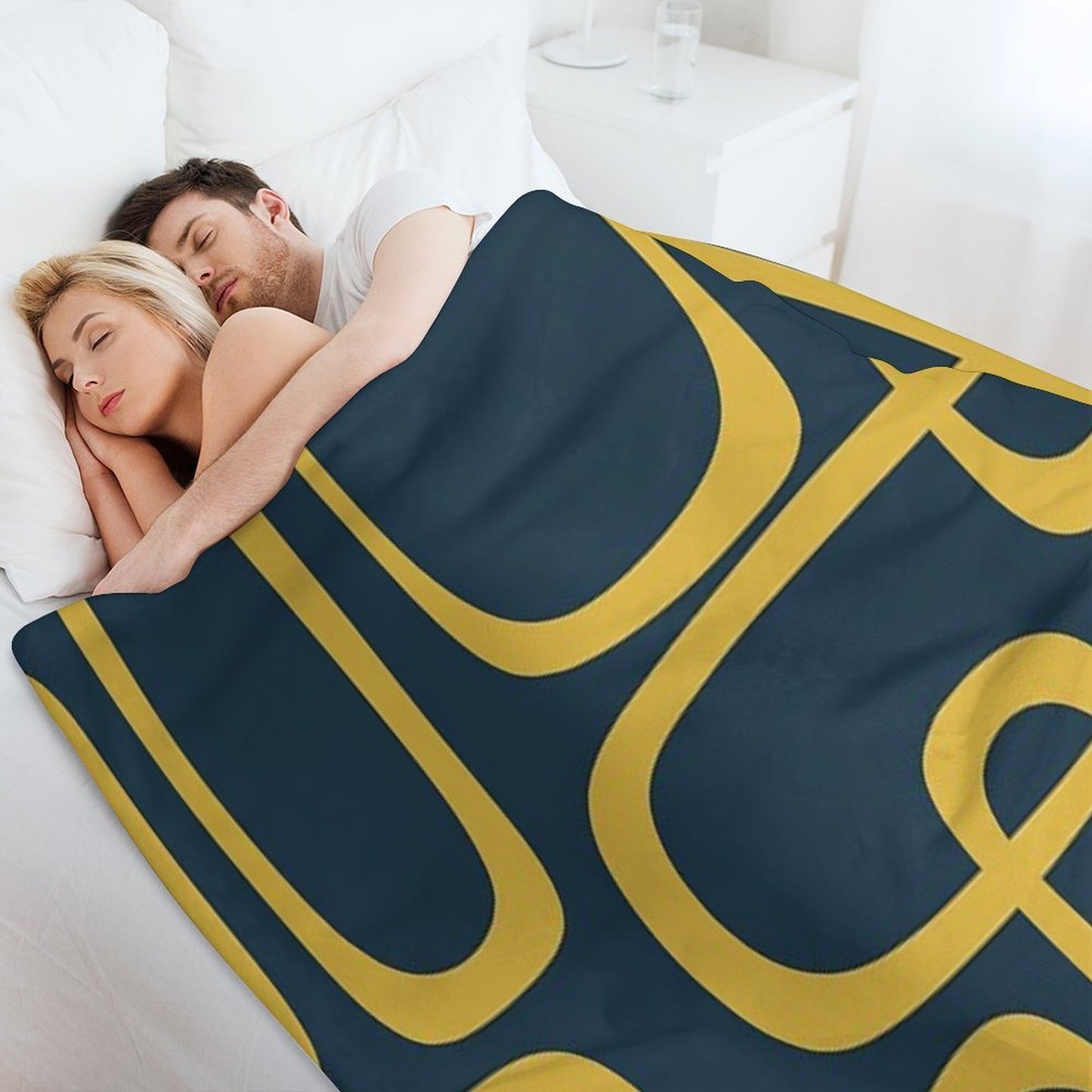 Midcentury Modern Loops Retro Pattern in Light Mustard And Navy Blue Lightweight Throw Blanket