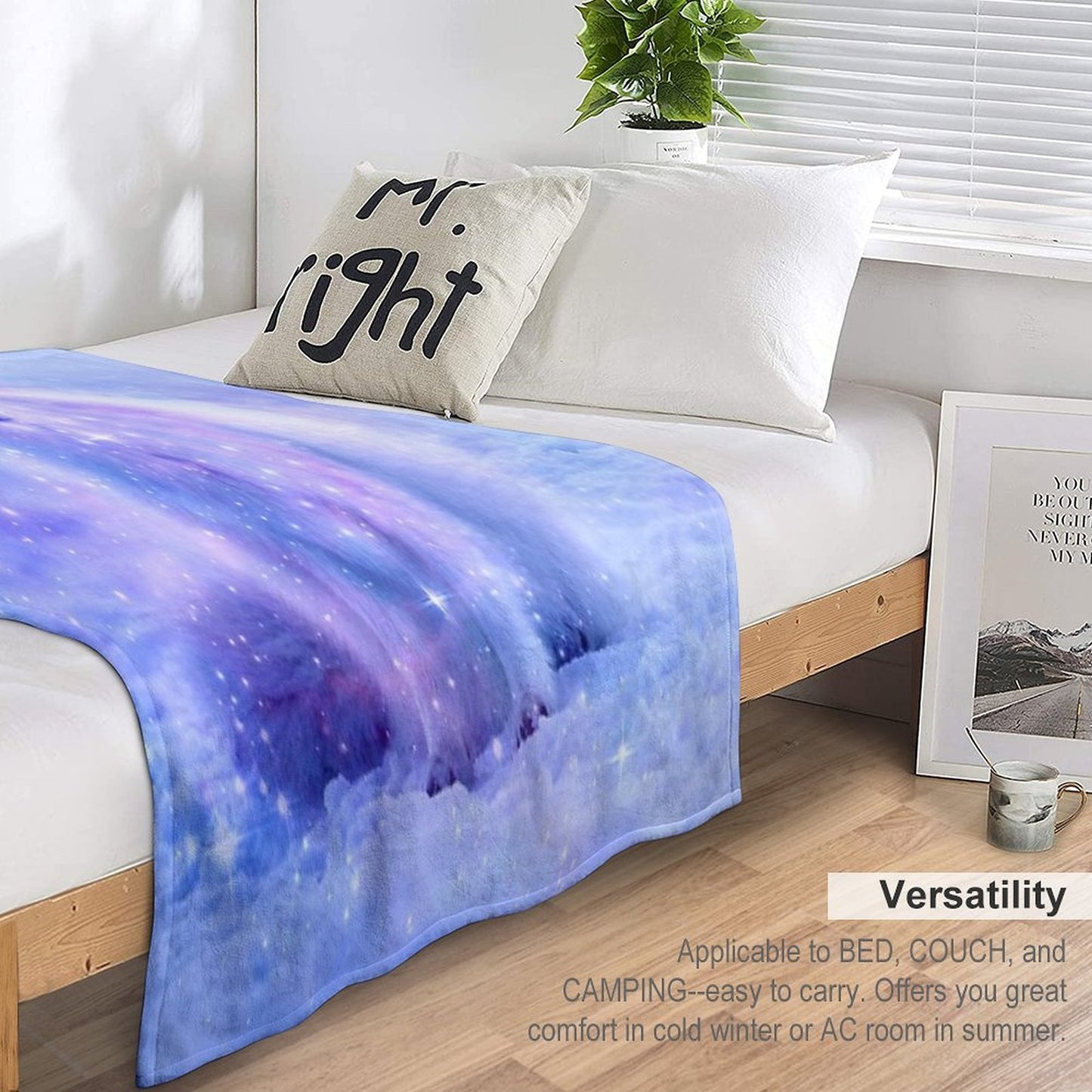 Arctic Iceland Fox Compact Throw Blanket
