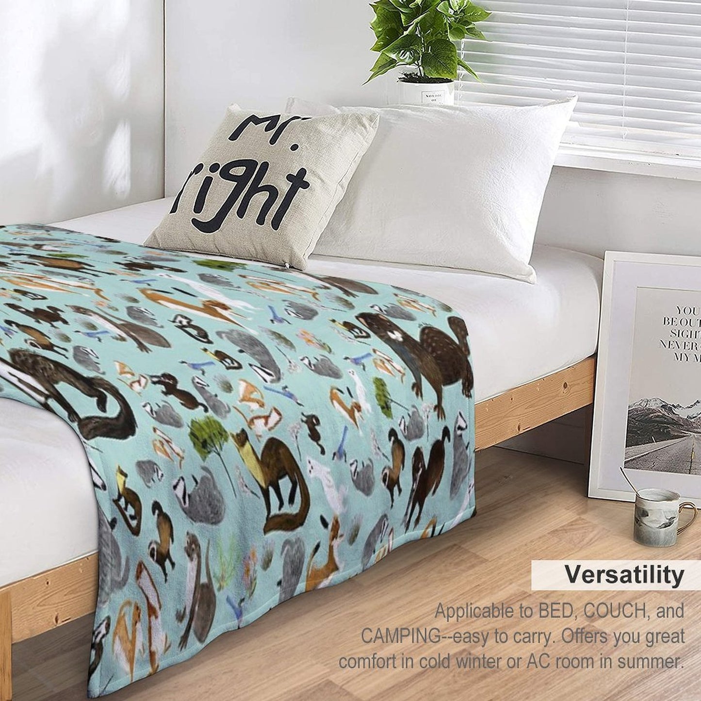 Mustelids from Spain Pattern Plush Throw Blanket