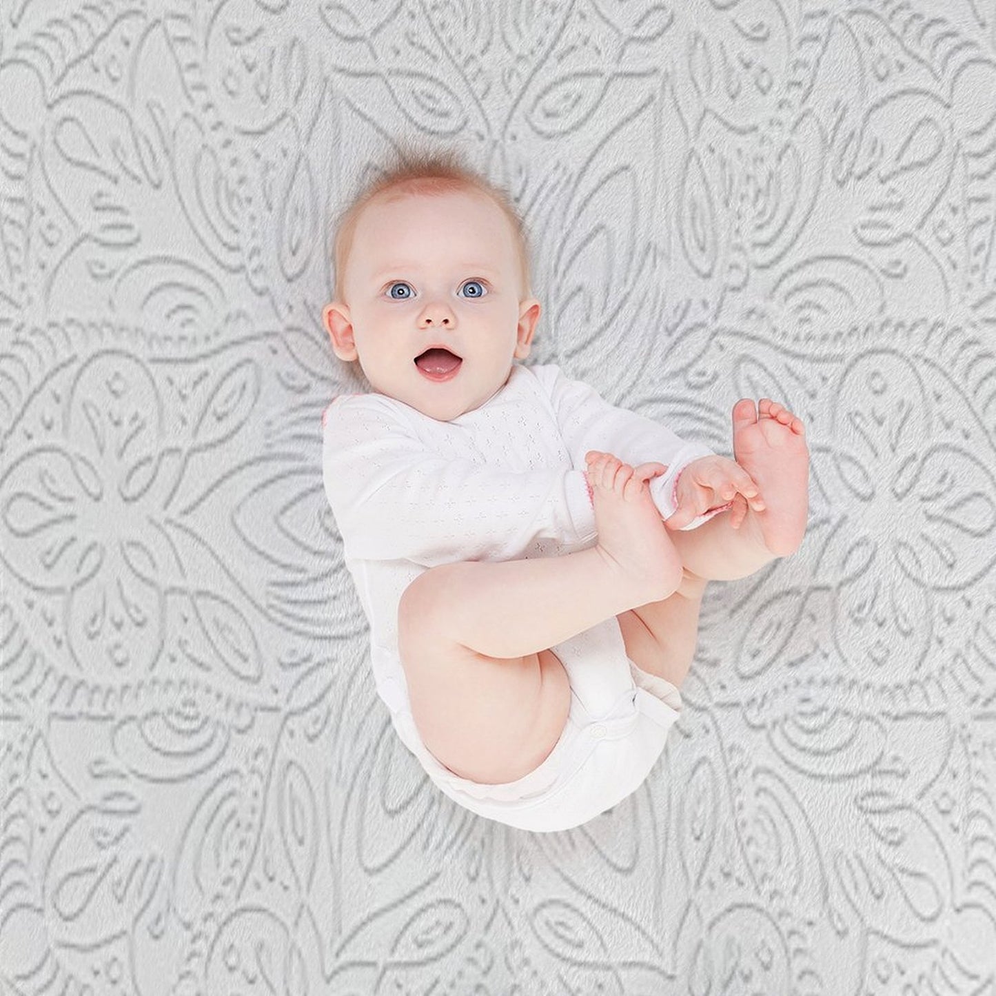 White Lace Mandala Travel-friendly Throw Blanket