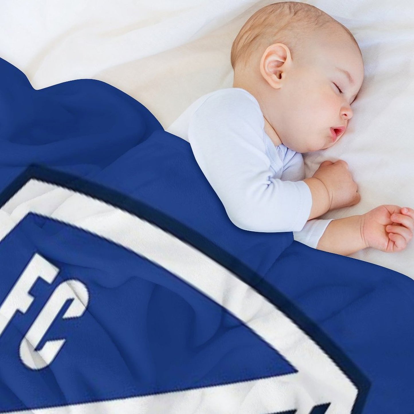 FC Cincinnati Durable Throw Blanket