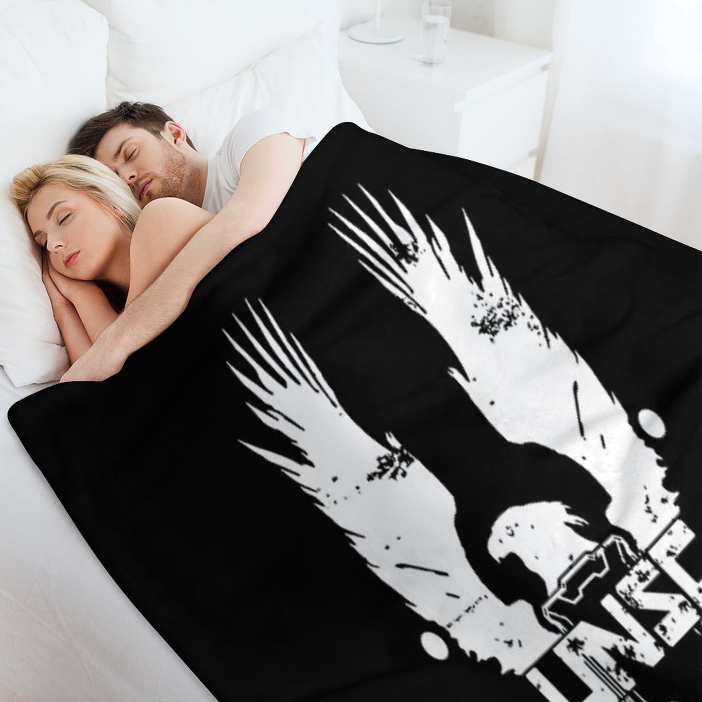 Halo UNSC Worn Logo High Quality Plush Throw Blanket