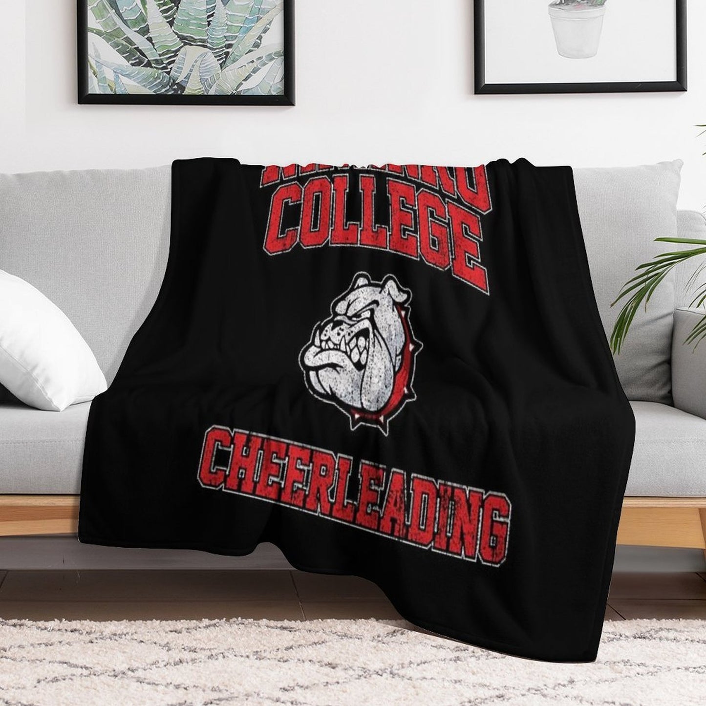 Navarro Bulldogs Cheerleading Machine-washable Throw Blanket