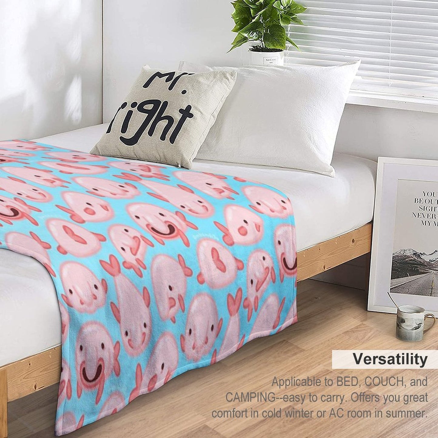 Blobfish Pattern Lightweight Throw Blanket