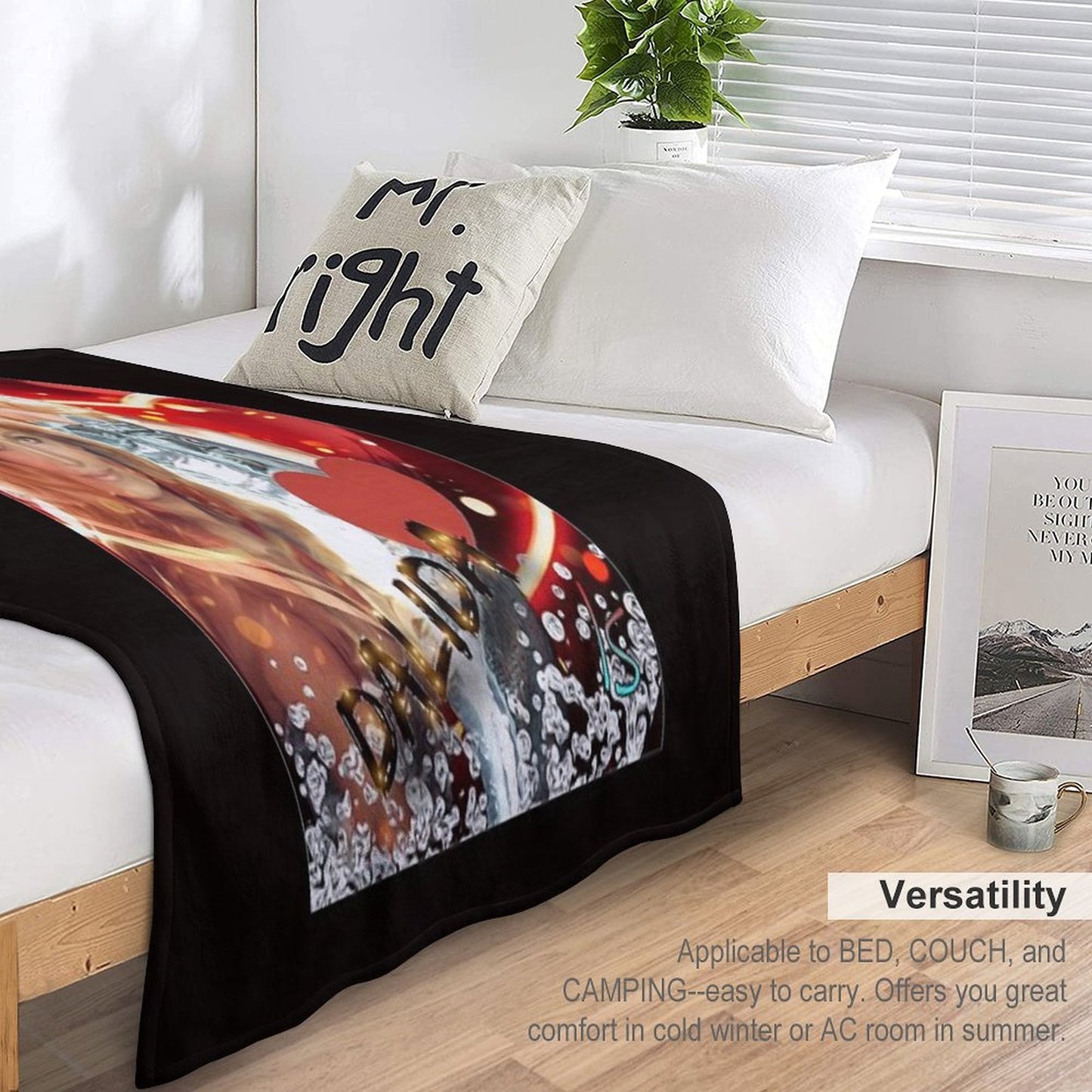 Dalida Plush Throw Blanket