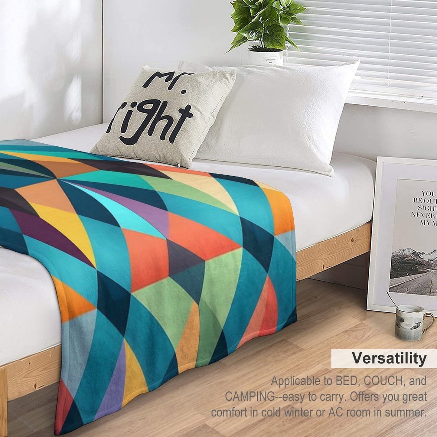 Elegant Geometric Harmony - Abstract Pattern Comfort Throw Blanket