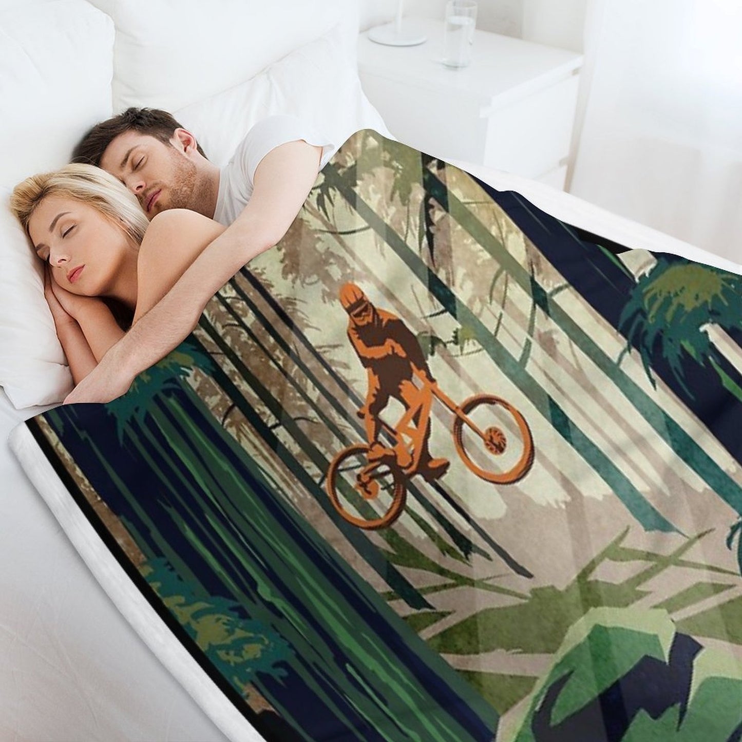 MY THERAPY Mountain Bike! Travel-friendly Throw Blanket