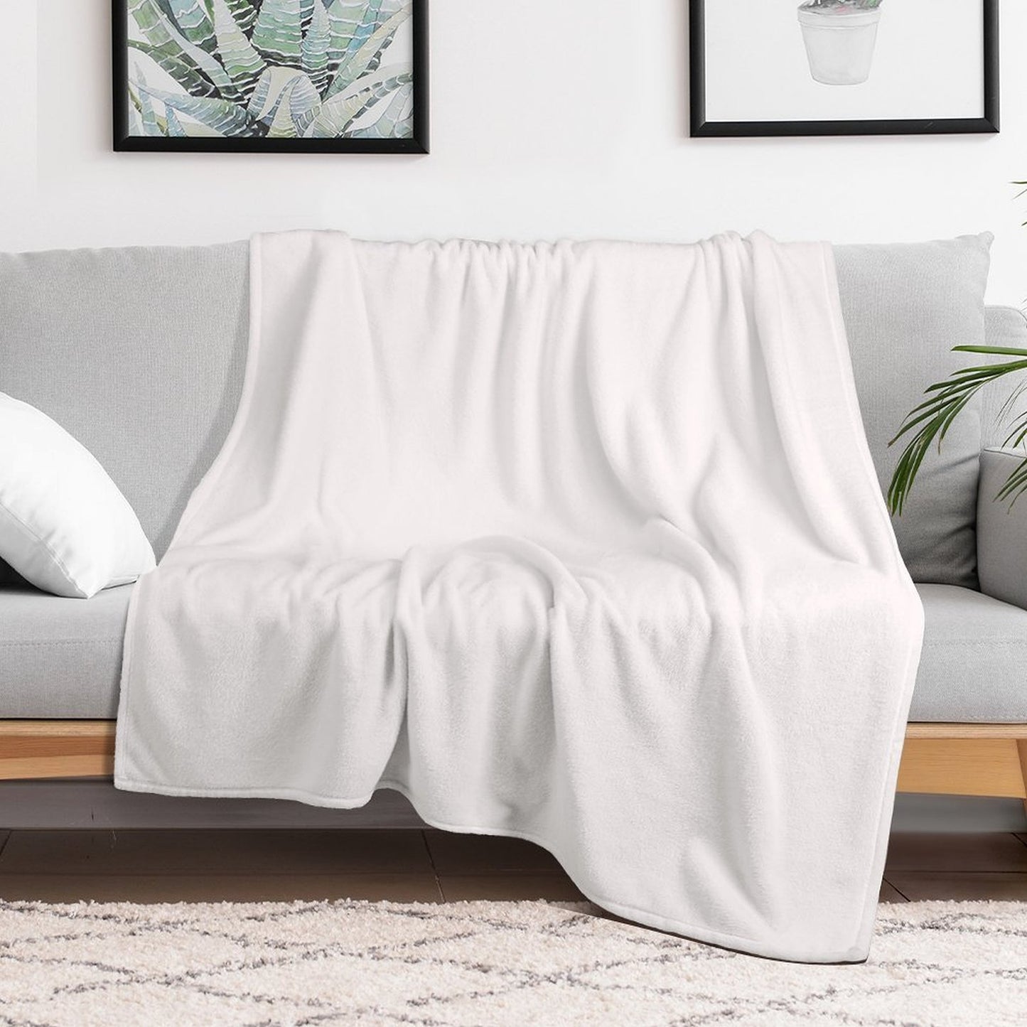 Yellow Print ৹1 Machine-washable Throw Blanket