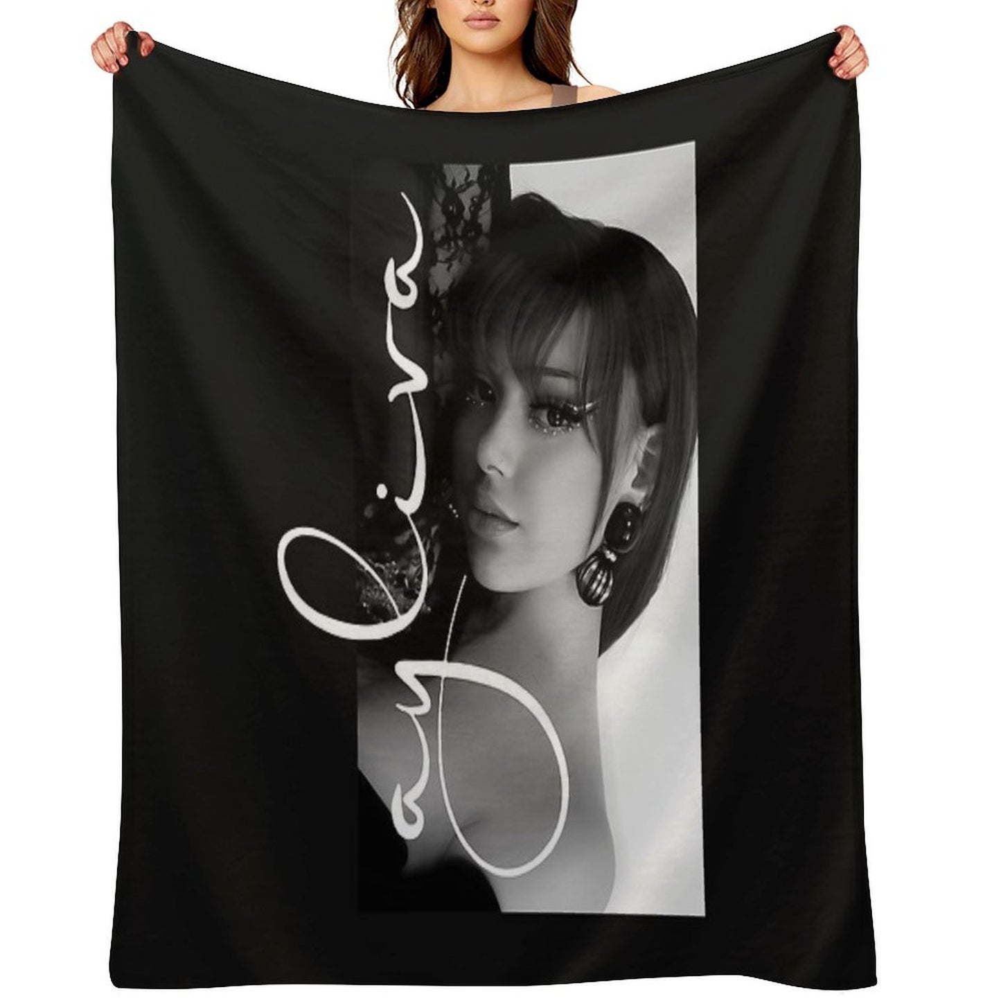 Ayliva Compact Throw Blanket