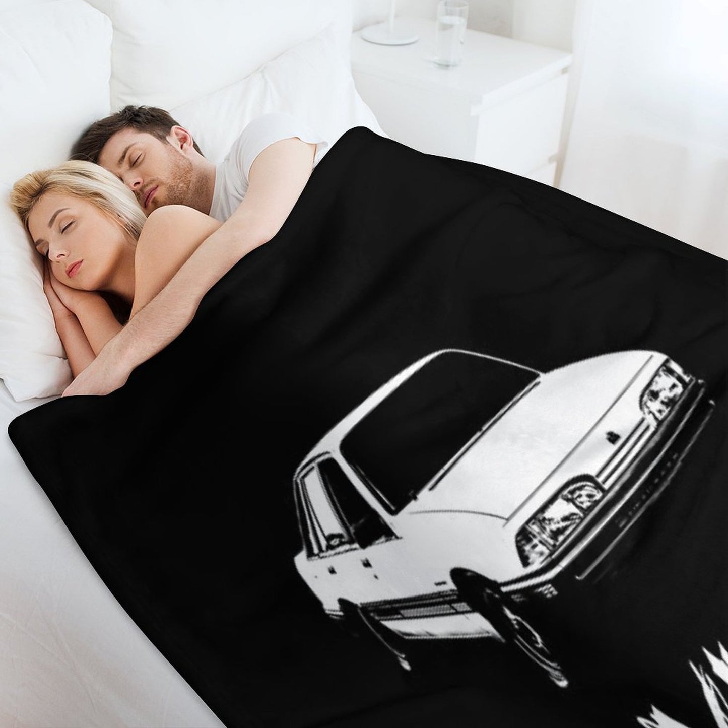 Vl Commodore Velvety-soft Throw Blanket