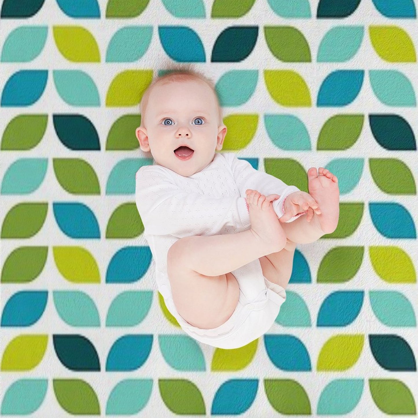 Geometric Pattern Leaf Spring Machine-washable Throw Blanket