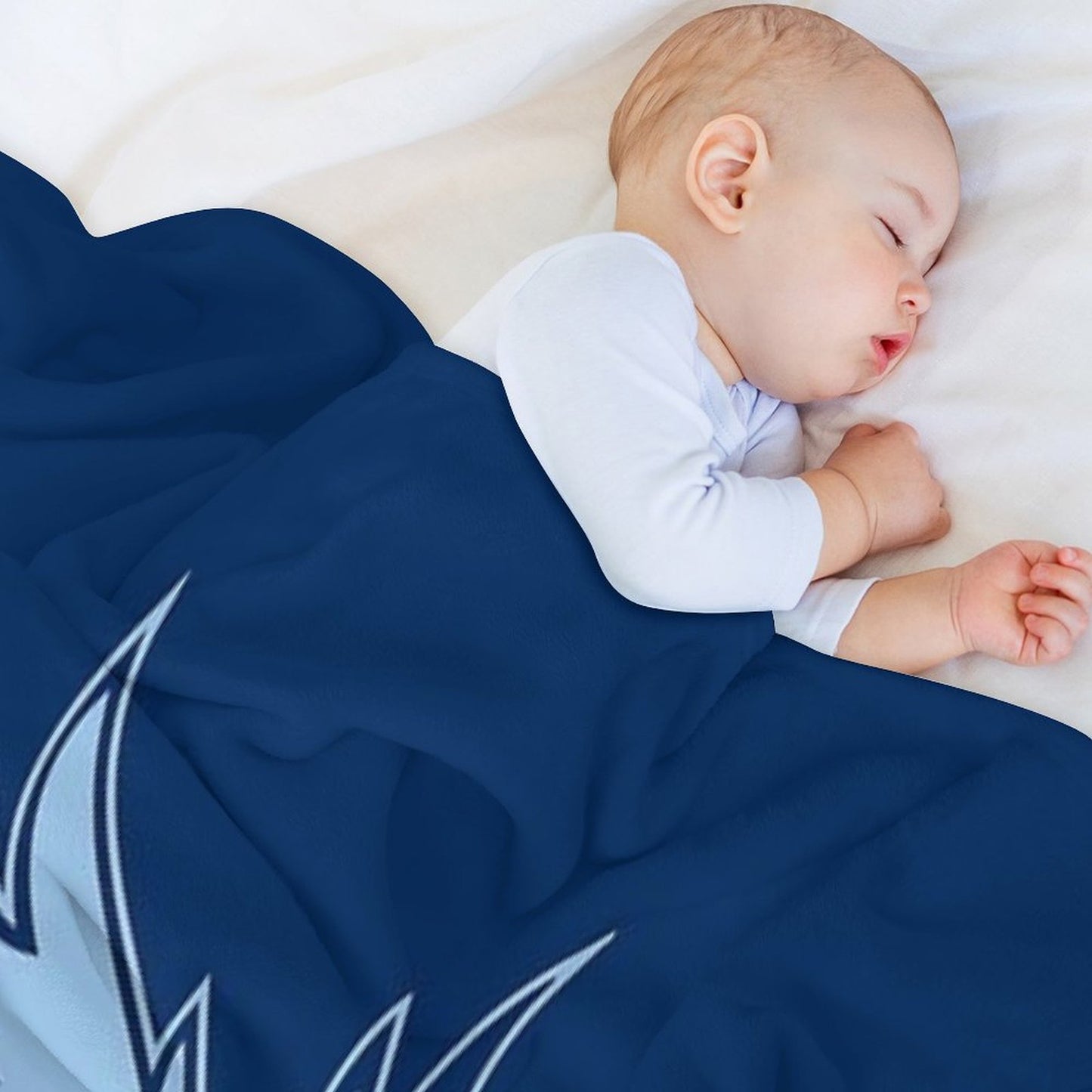 RWU Logo Wrinkle-free Throw Blanket