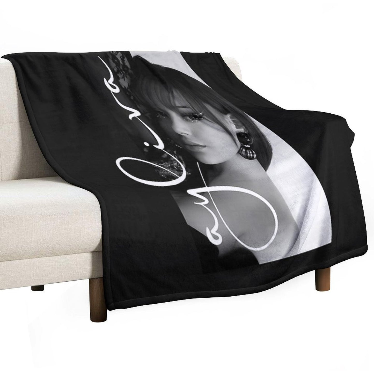 Ayliva Compact Throw Blanket