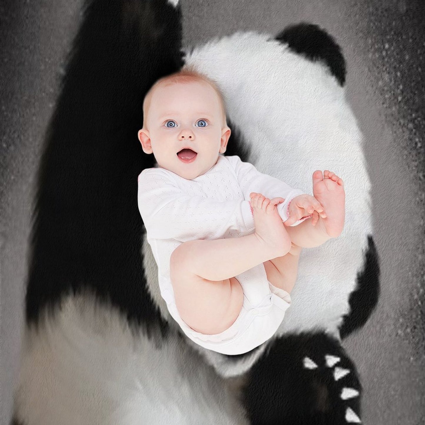 Panda Love Machine-washable Throw Blanket