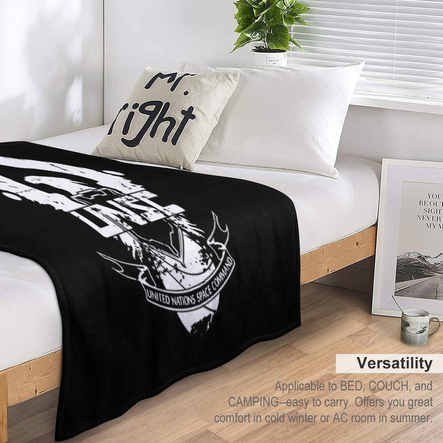 Halo UNSC Worn Logo High Quality Plush Throw Blanket