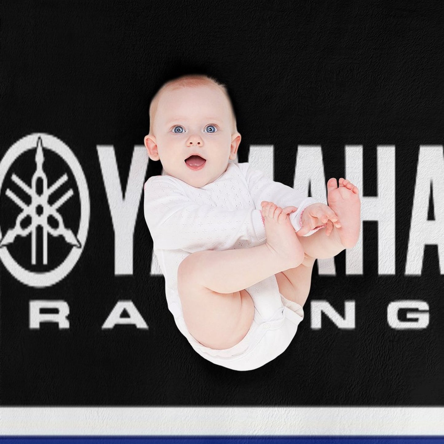 YAMAHA Race Easy Care Throw Blanket