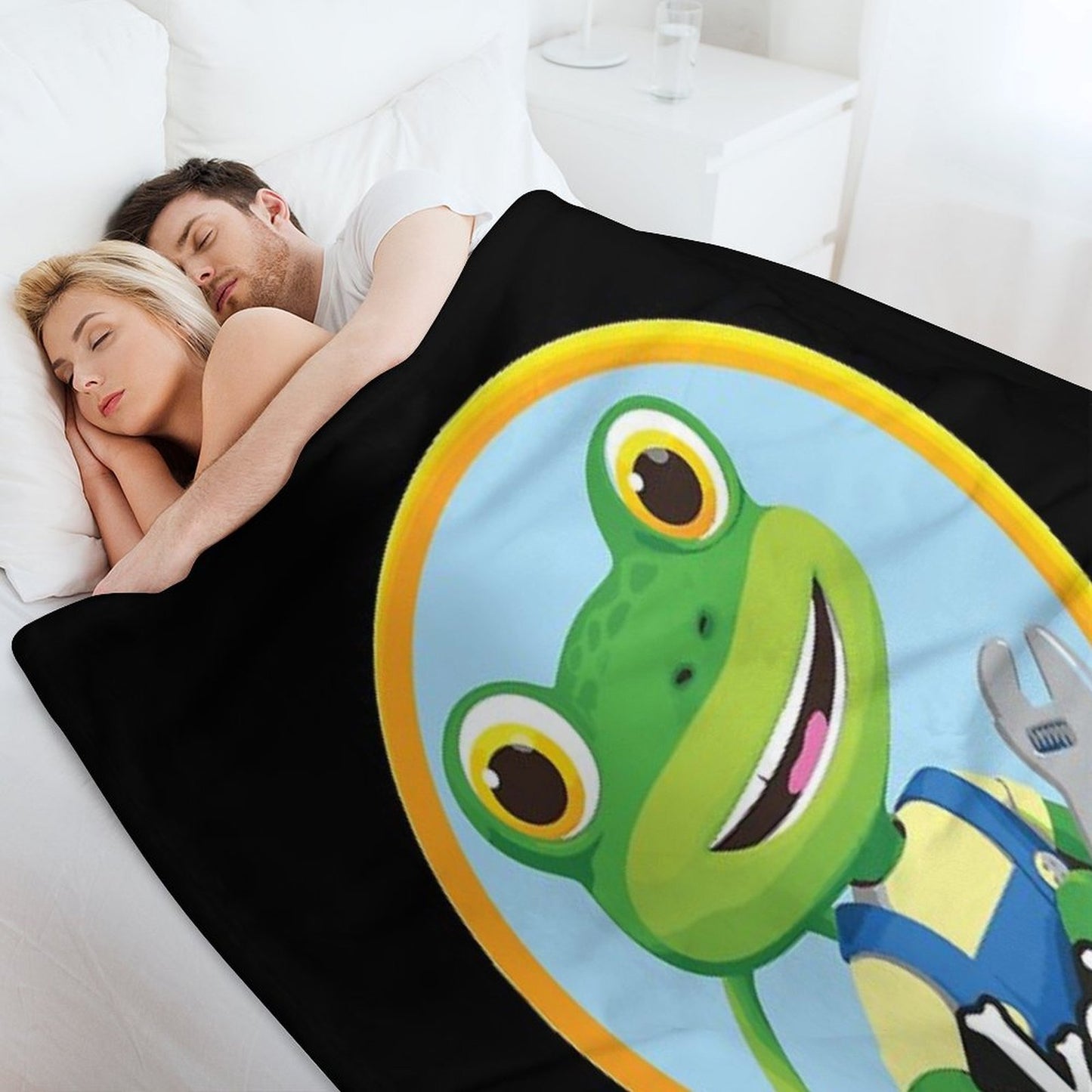Kids Garage Gecko's GG Easy Care Throw Blanket