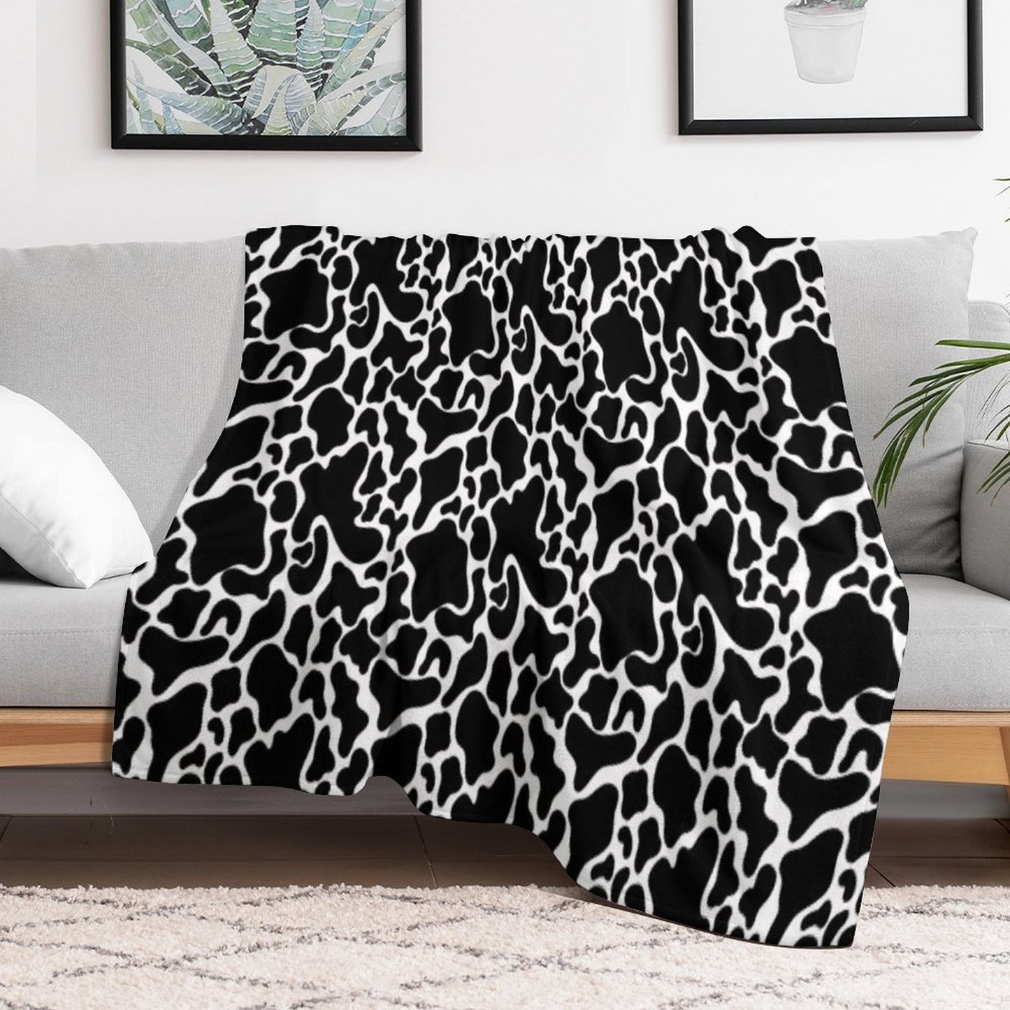 Cow Print Repeating Pattern Shrink-resistant Throw Blanket
