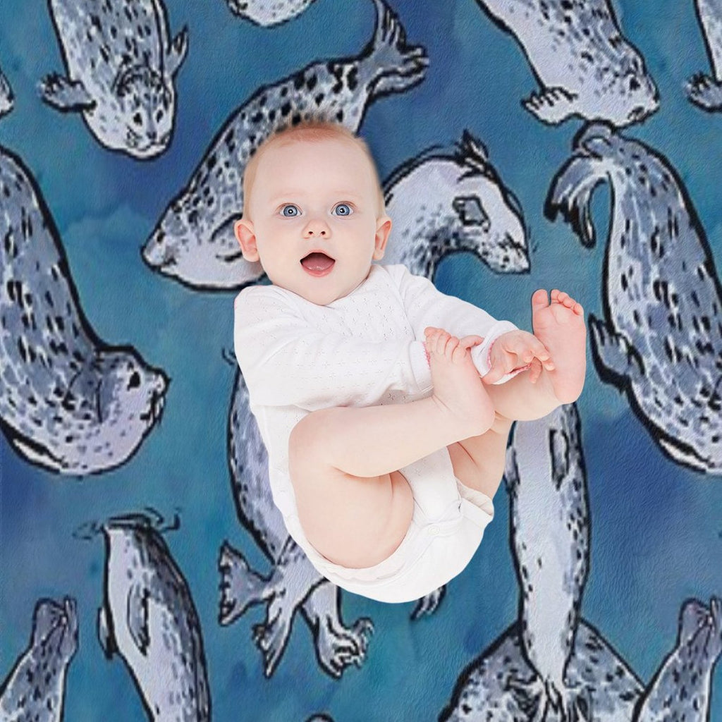 Harbor Seal Pattern Comfort Throw Blanket