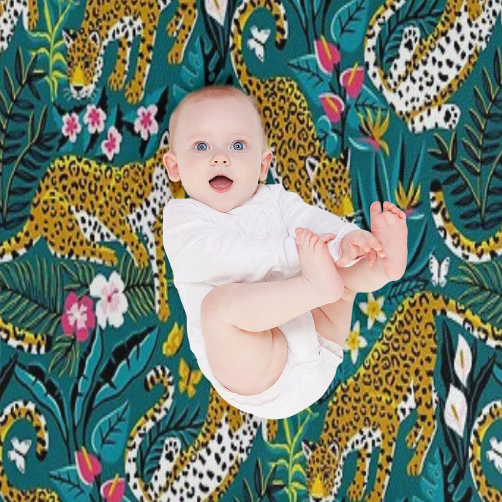 Dancing Jaguar Jungle Wrinkle-free Throw Blanket