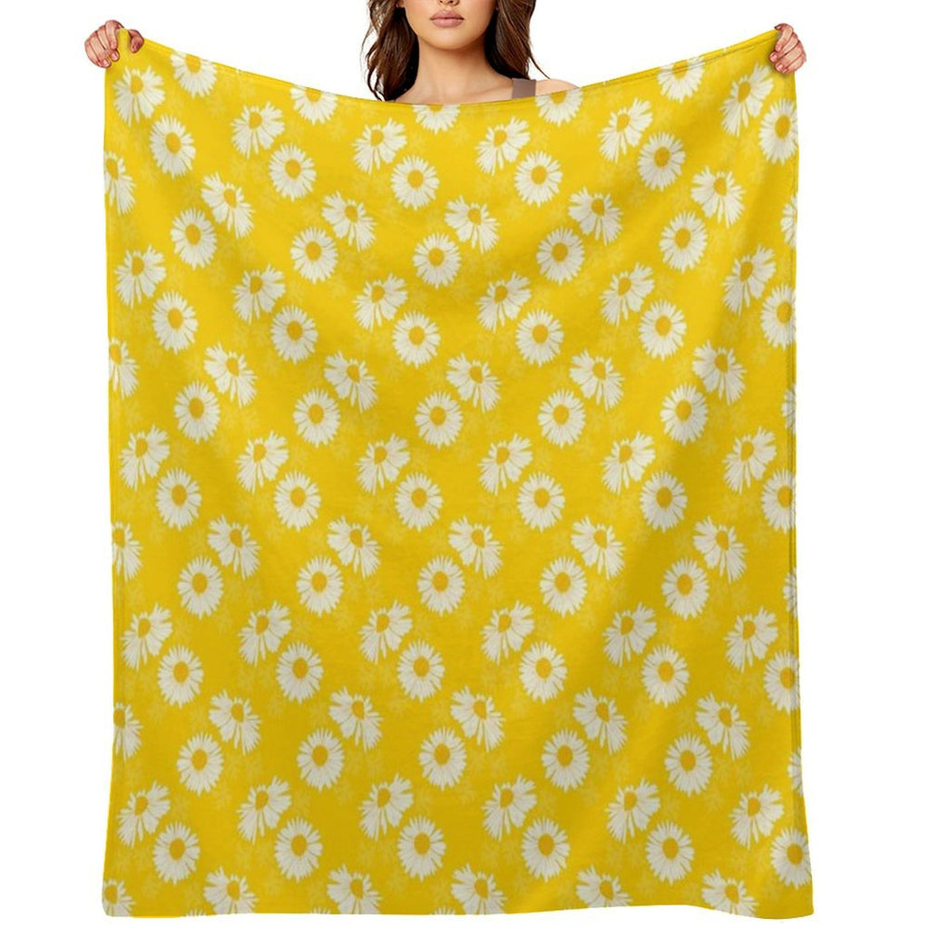 Daisies on A Light Yellow Background Gift-ready Throw Blanket