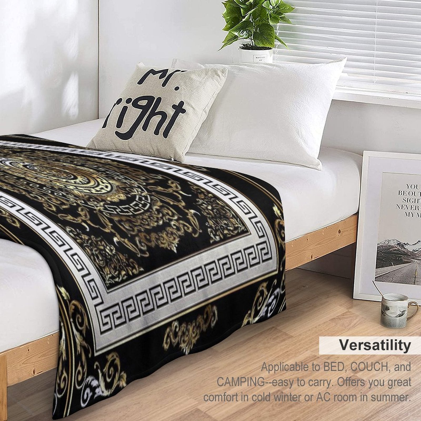 Ornate Baroque Filigree Black Cream Greek Key Meander Quick-dry Throw Blanket