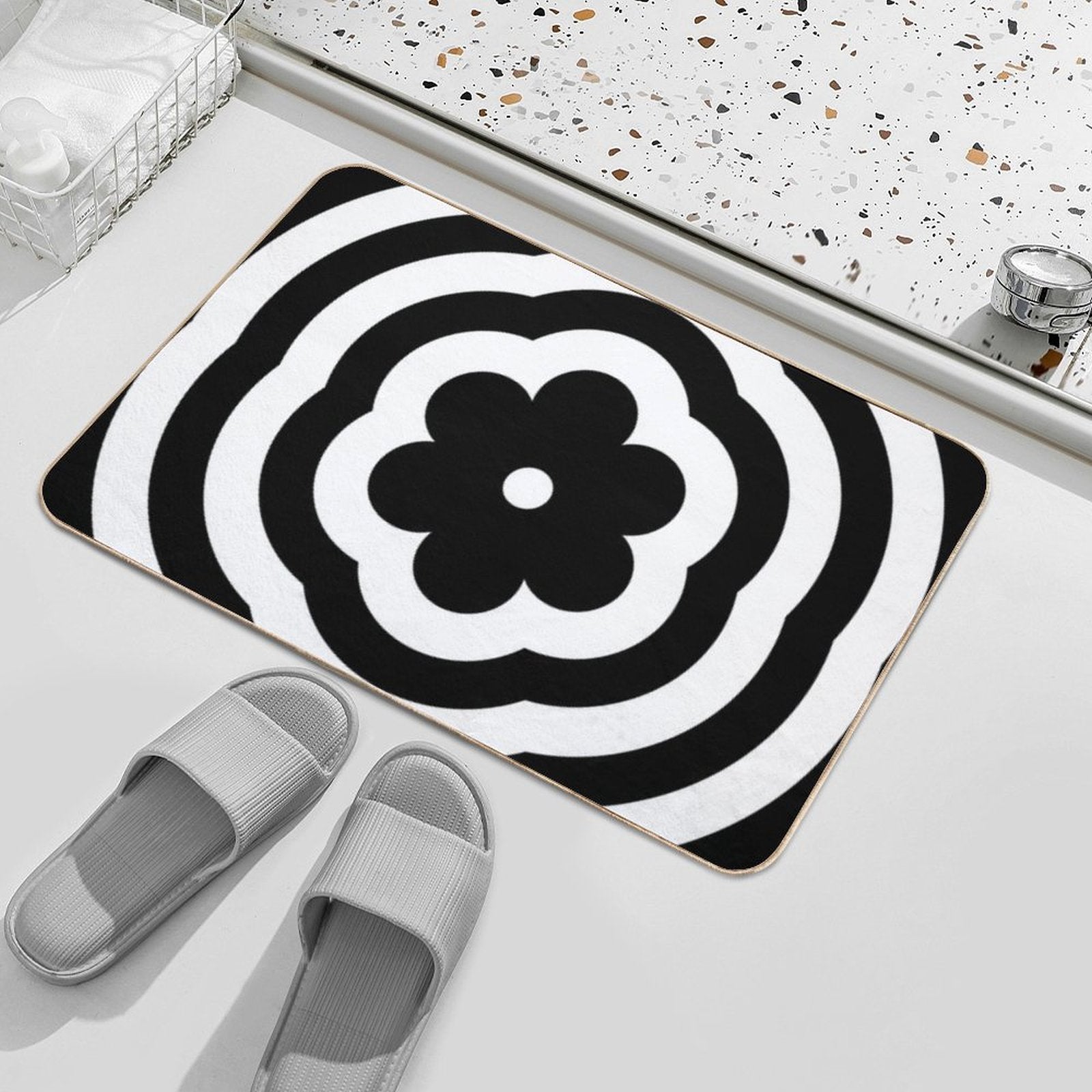 Black And White Rainbow Mod Flower  Dirt-Trapping Bath Mat