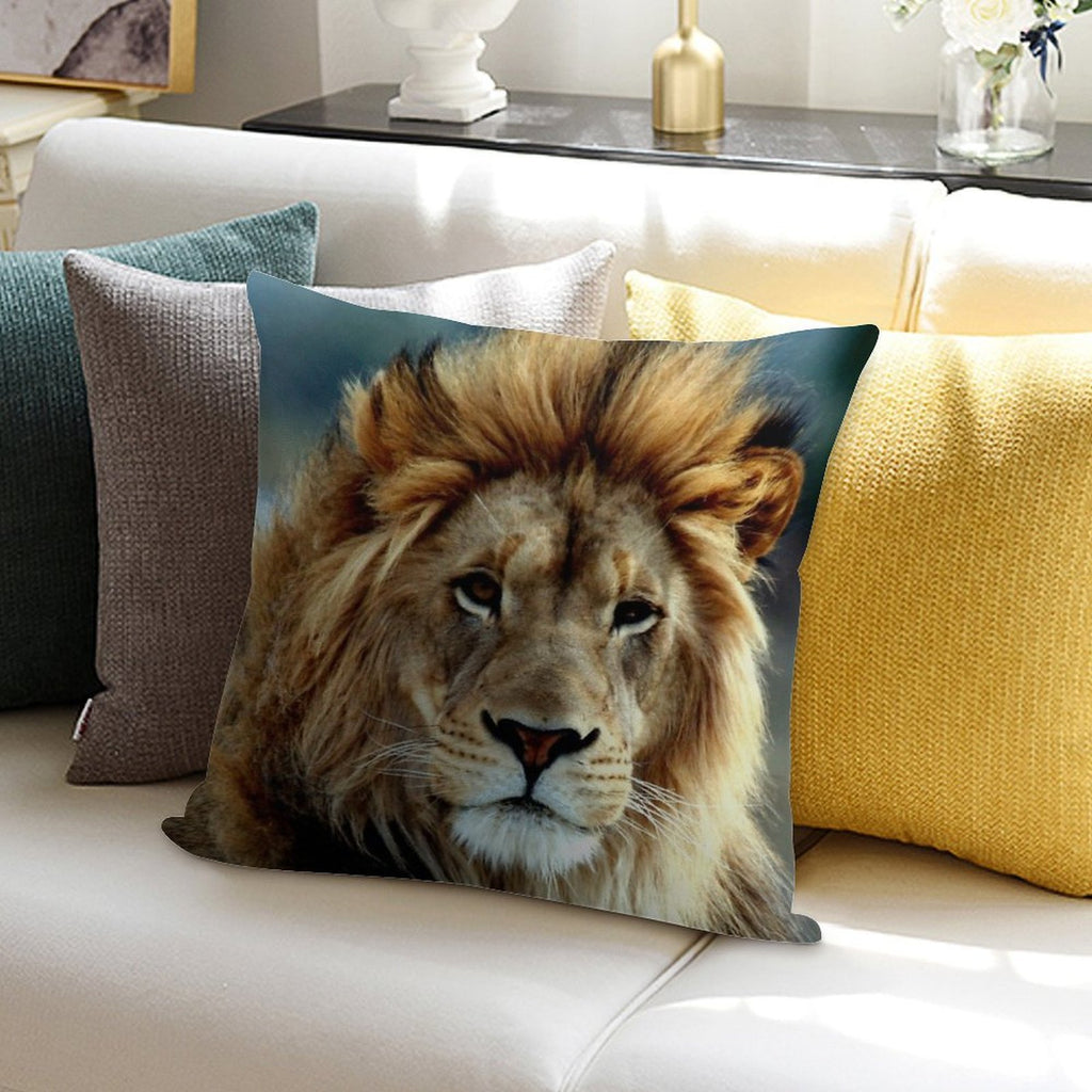 Majestic Lion Soft Durable Construction Throw Pillow