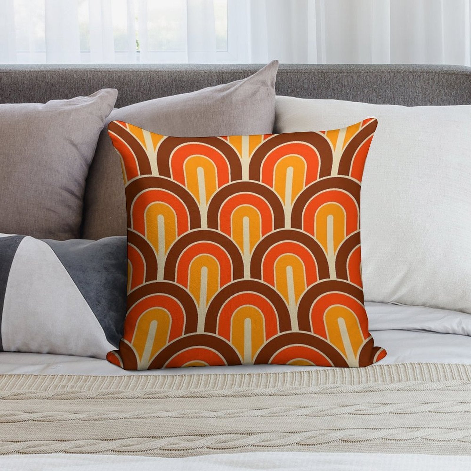 Retro Gradated Geometric Fan Pattern 821 Soft Skin-Friendly Throw Pillow