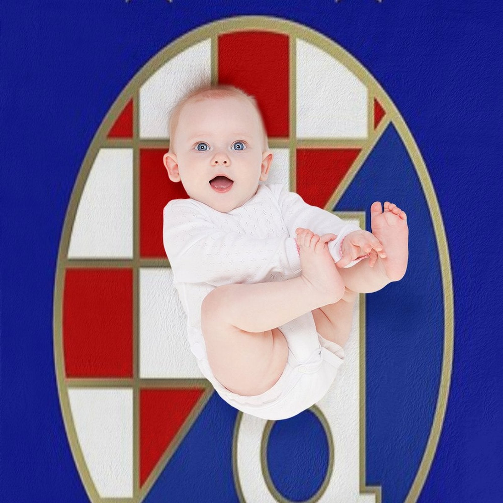 DINAMO Sustainable Throw Blanket