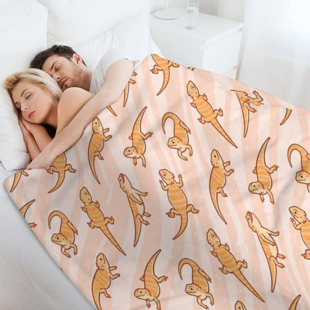 Bearded Dragons Versatility Throw Blanket