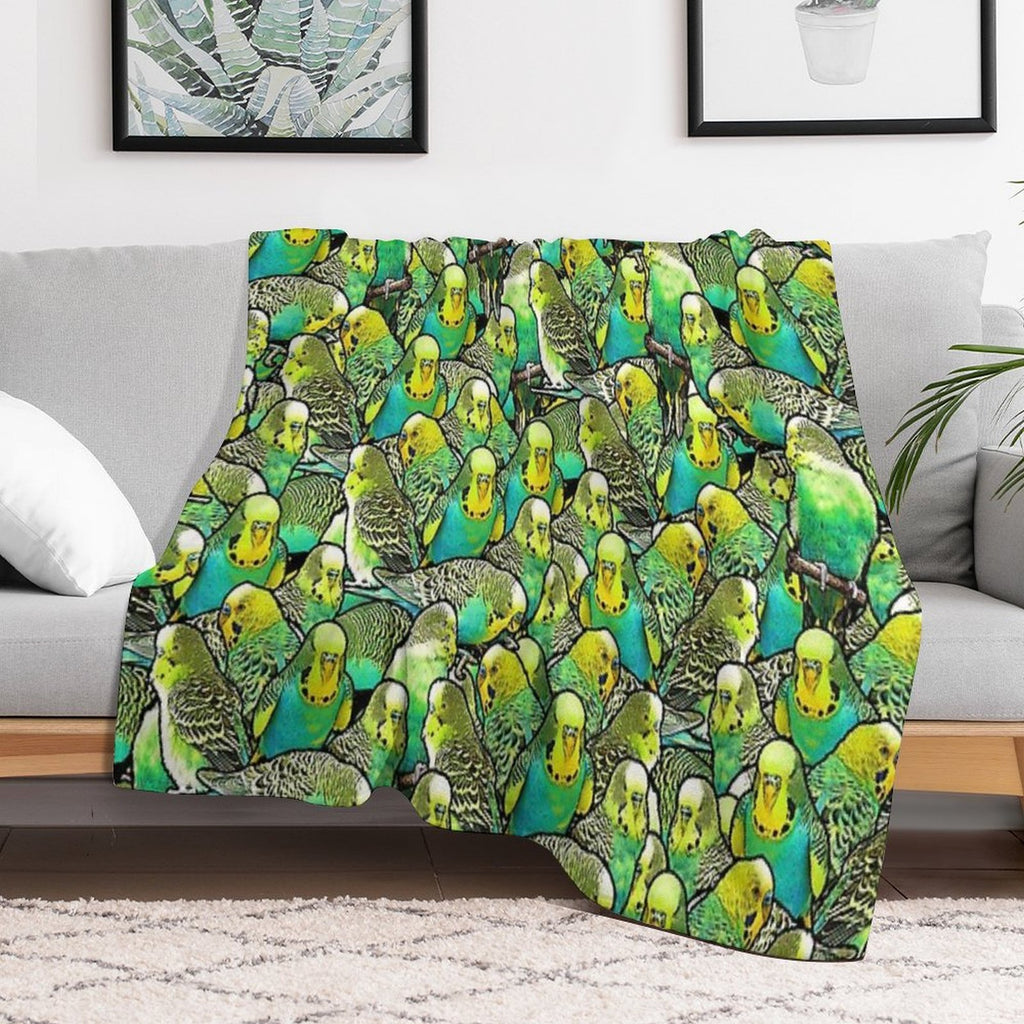Budgie Pattern Machine-washable Throw Blanket
