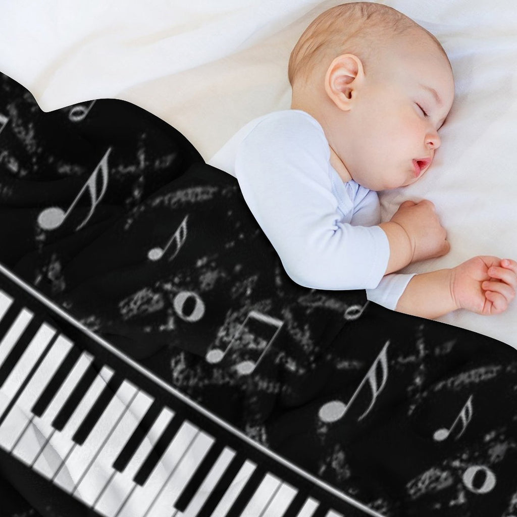 Black And White Piano Music Pattern Machine-washable Throw Blanket