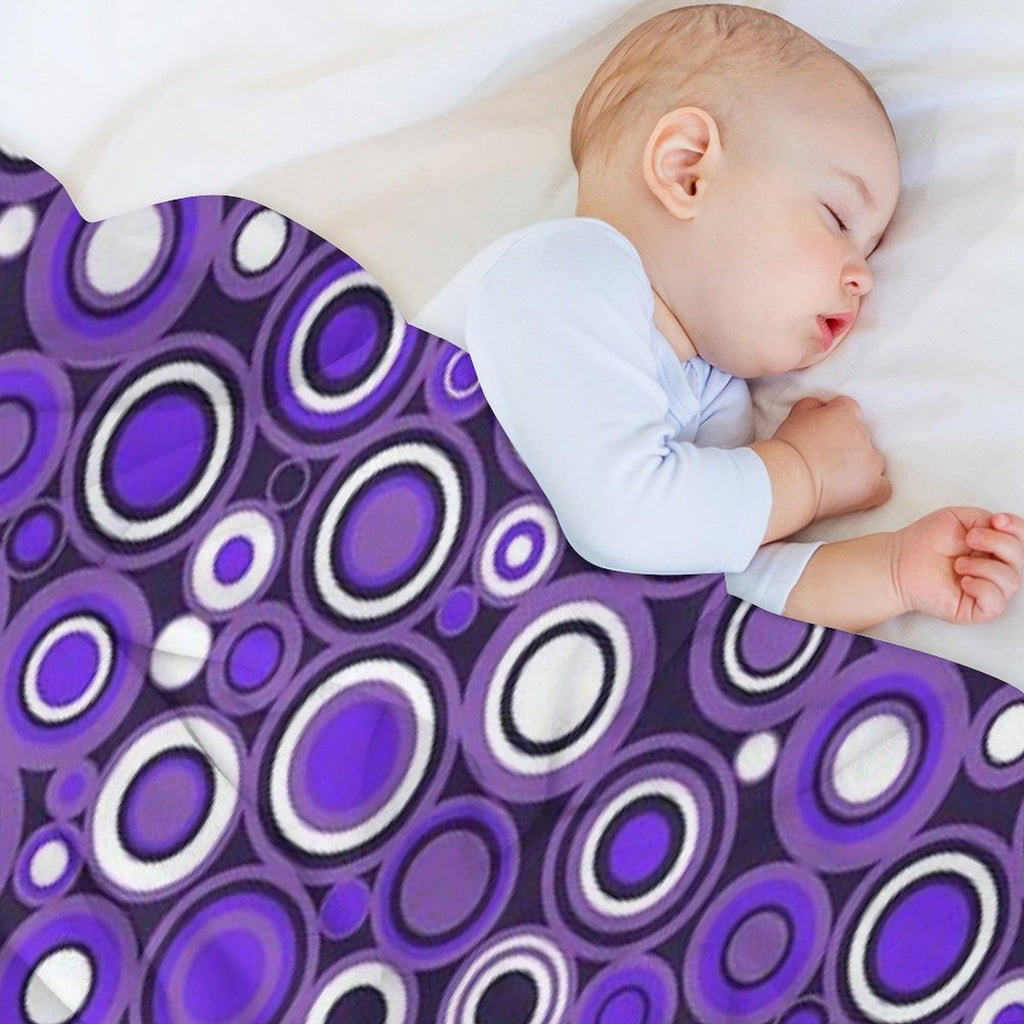 Ultra Violet, Purple And White Circle Retro Pattern Easy Care Throw Blanket