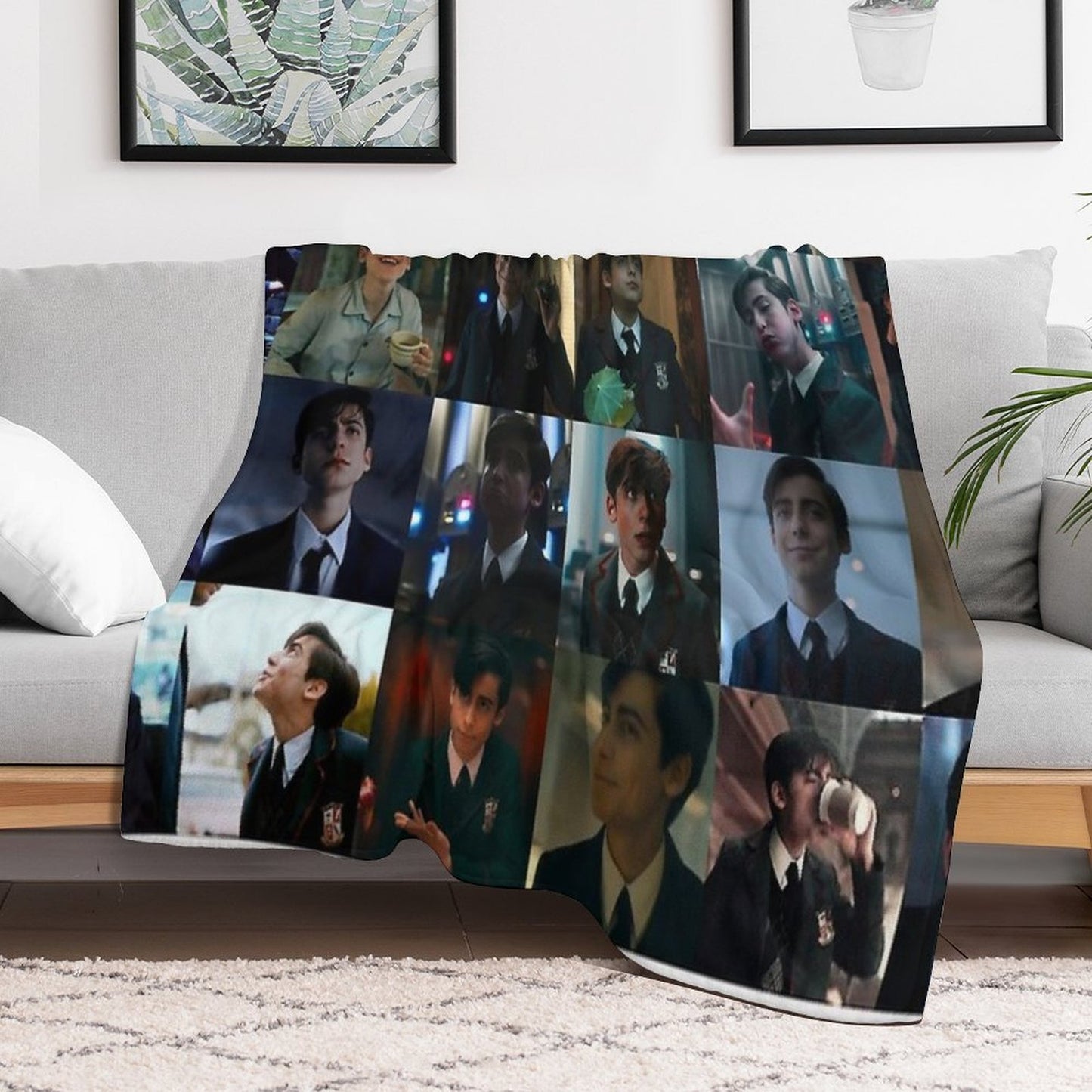 Five Hargreeves Mod Mood Velvety-soft Throw Blanket