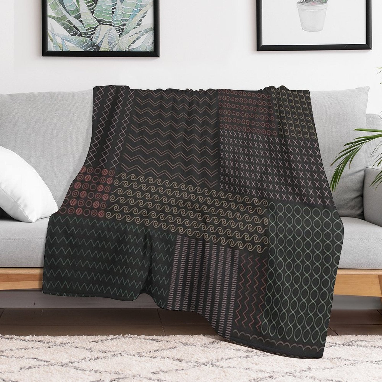 Minimalist Geometric Patterns Shrink-resistant Throw Blanket