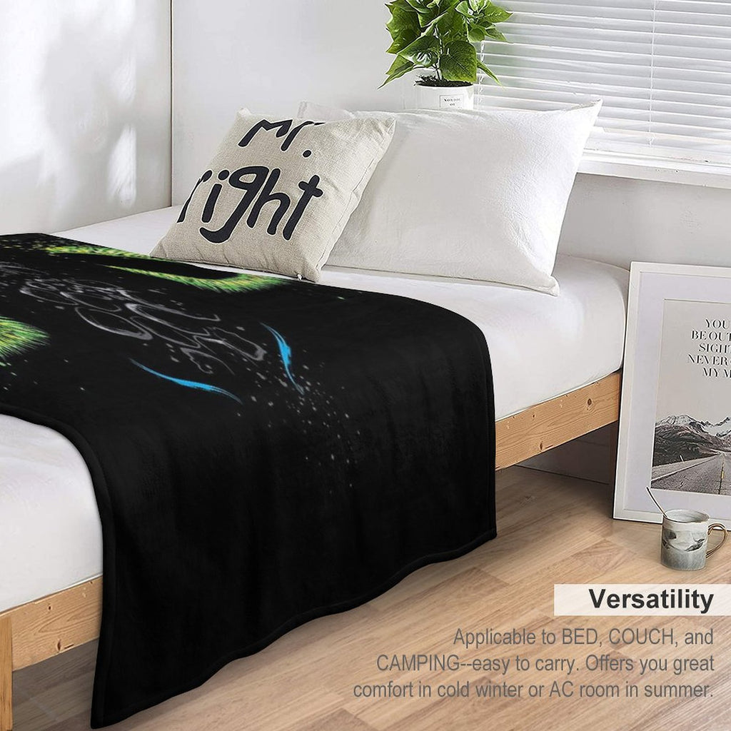 The Eyes Of The Dragon Velvety-soft Throw Blanket