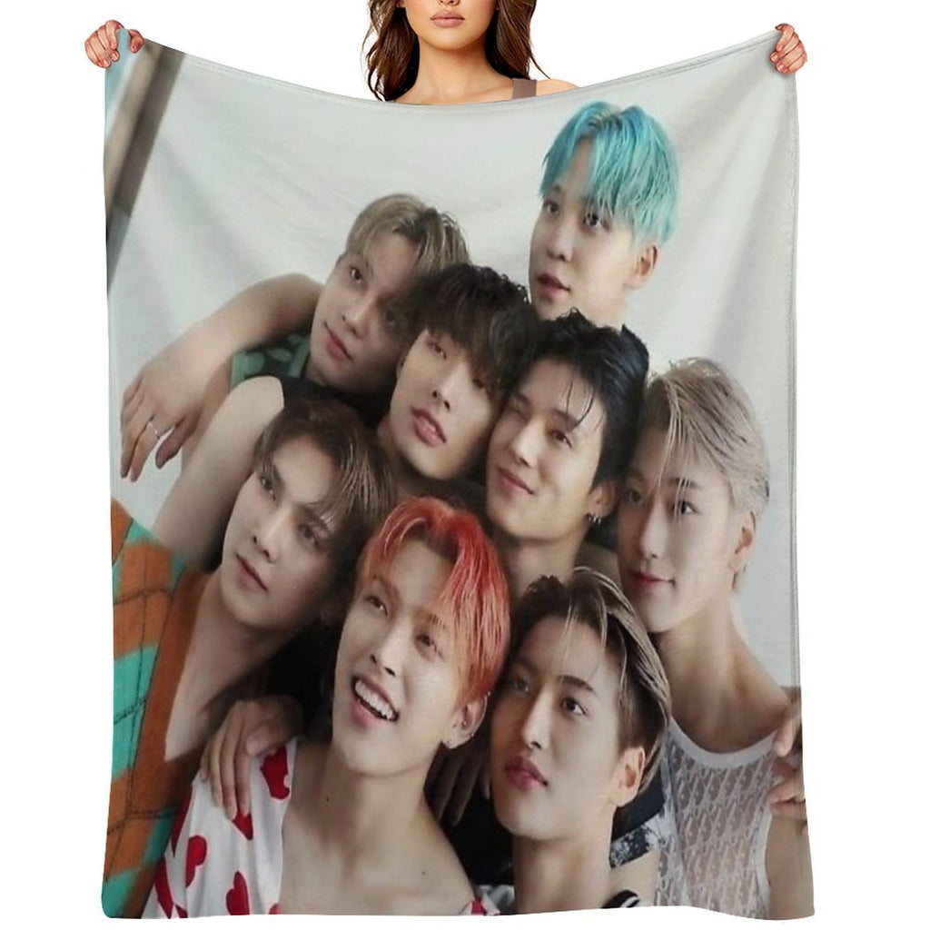 Ateez Comfort Throw Blanket