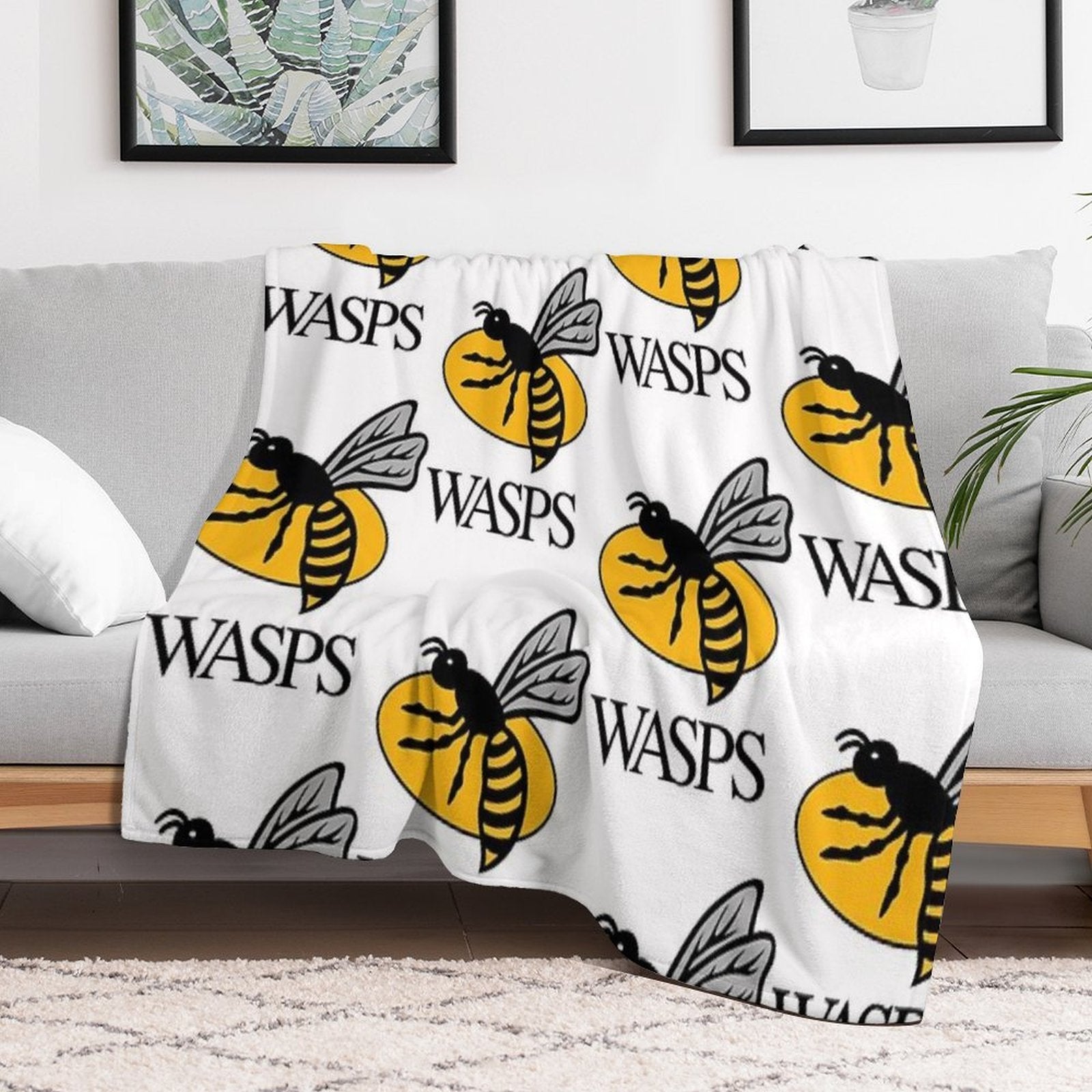 Wasps Rugby Logo Easy Care Throw Blanket