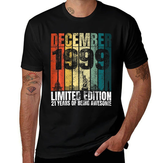 Vintage December 1999 Bday Gifts 21 Years Old 21st Birthday  Lightweight T-Shirt